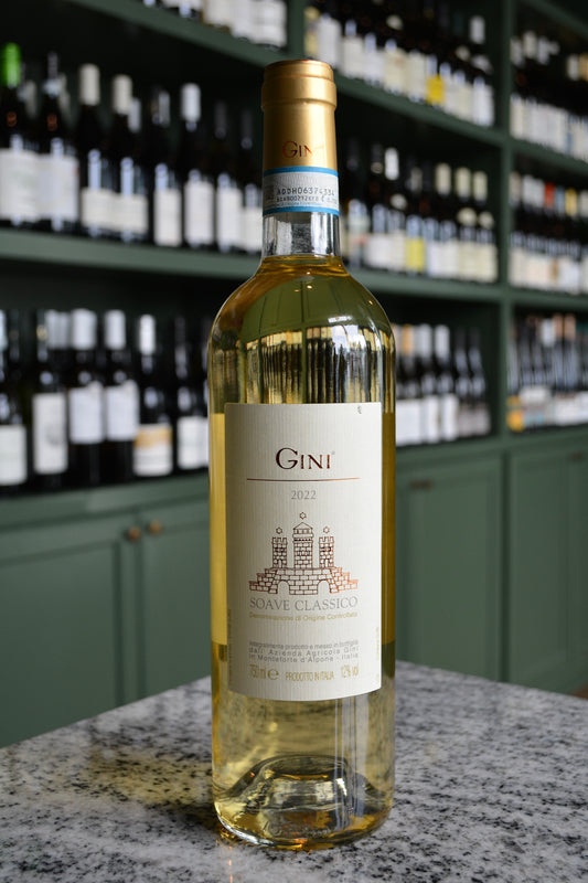 Gini Soave Classico (2022) Veneto, Italy